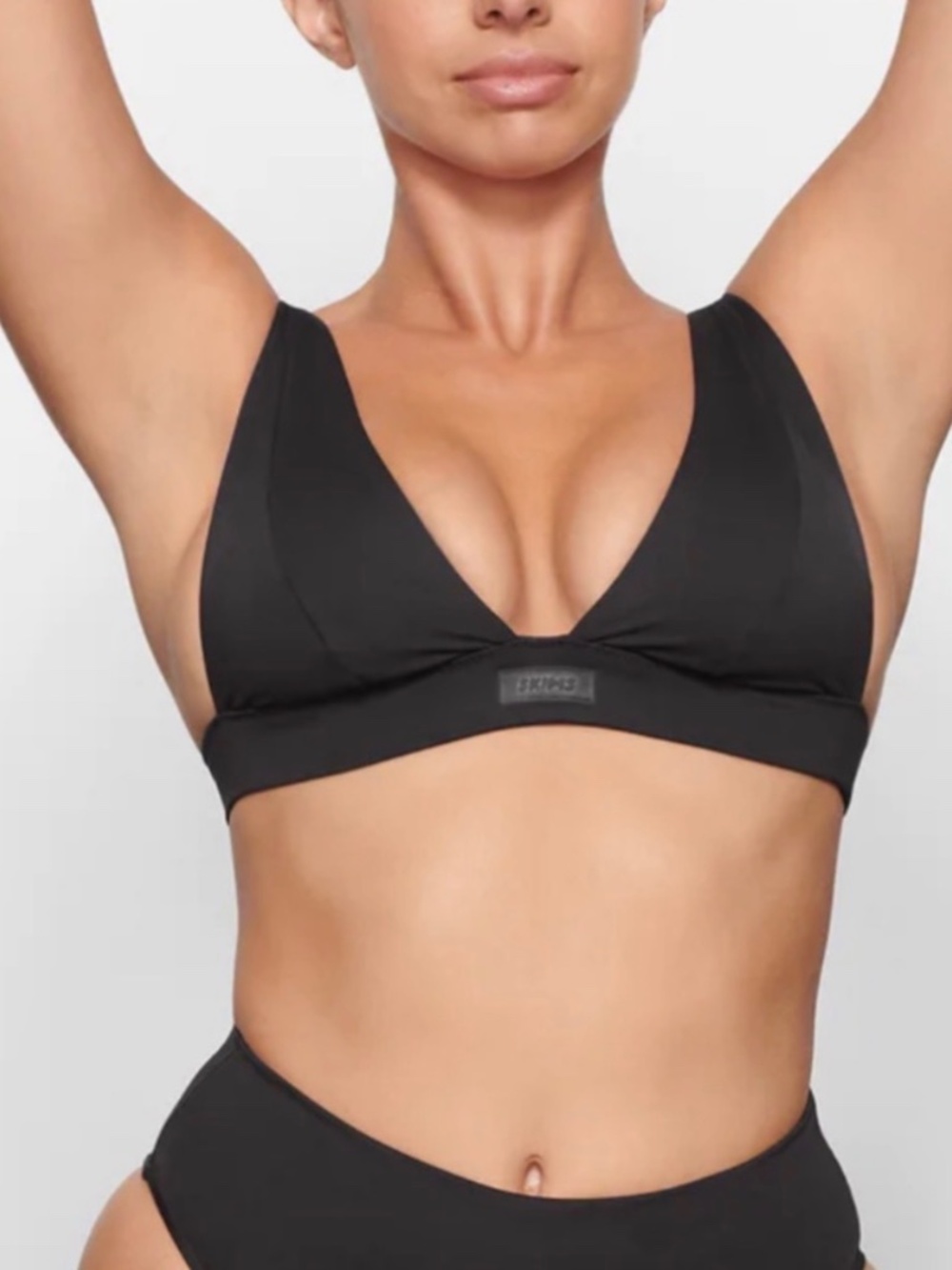 Skims Swim Plunge Bikini Top Onyx Women’s XL Summer Beach Pool Black